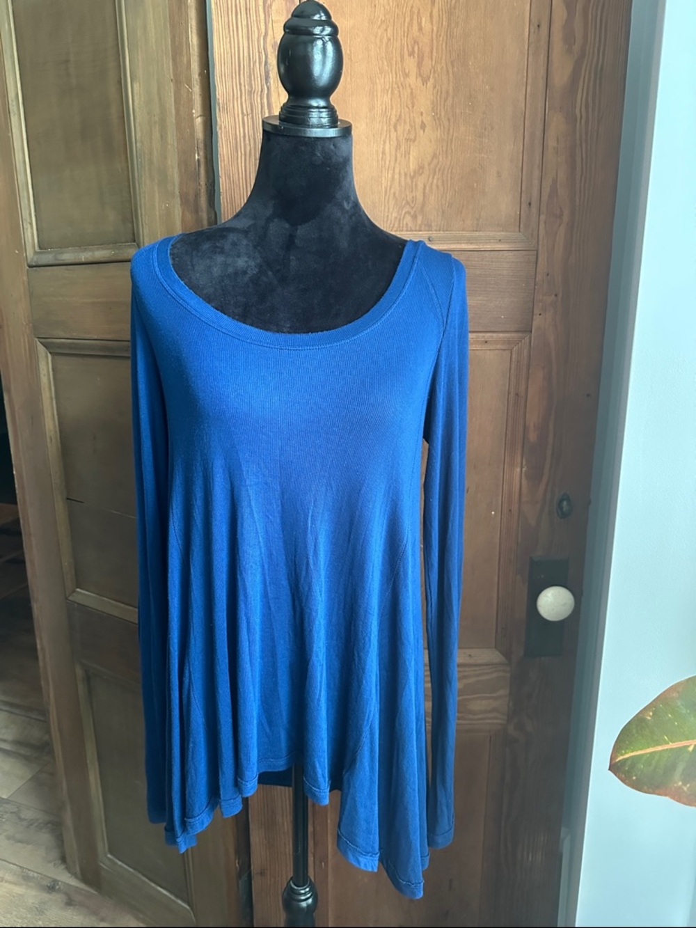 Women's Free People Blue Long-Sleeve Swing Top